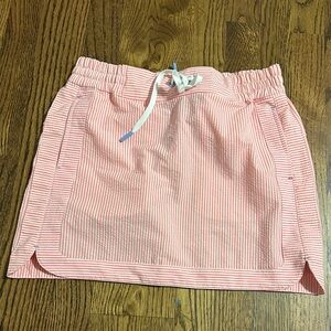 Vineyard Vines Pink Performance and White Striped Skirt